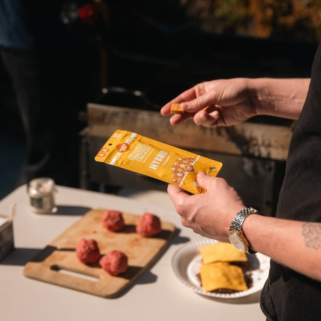Cheeba Chews® imagery